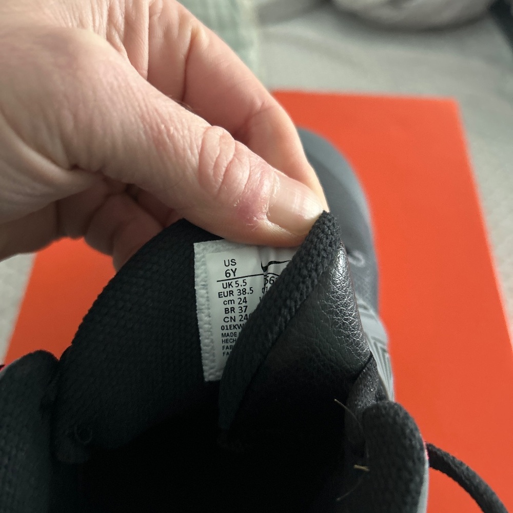 Kyrie Flytrap 3 - image 6